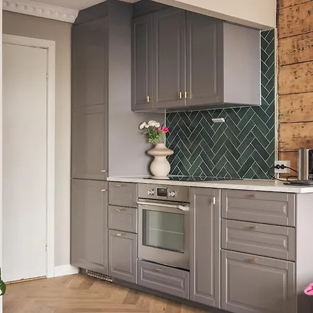 Apartment Dinbnb Homes L Bispengsgaten 500 M To Bryggen *