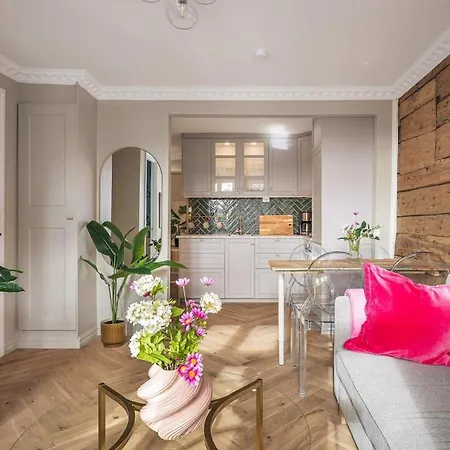 Apartment Dinbnb Homes L Bispengsgaten 500 M To Bryggen