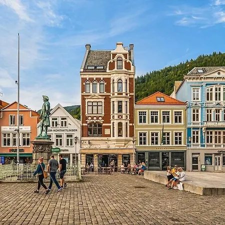 Dinbnb Homes L Bispengsgaten 500 M To Bryggen * Bergen