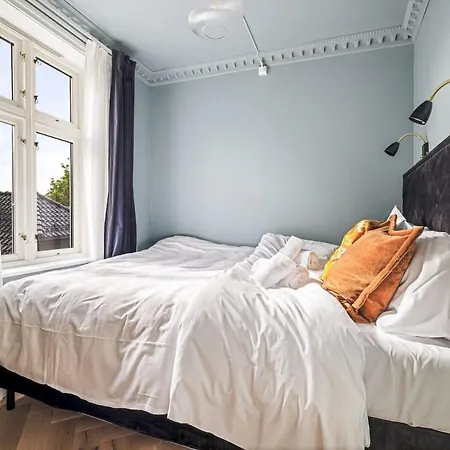 Dinbnb Homes L Bispengsgaten 500 M To Bryggen 베르겐