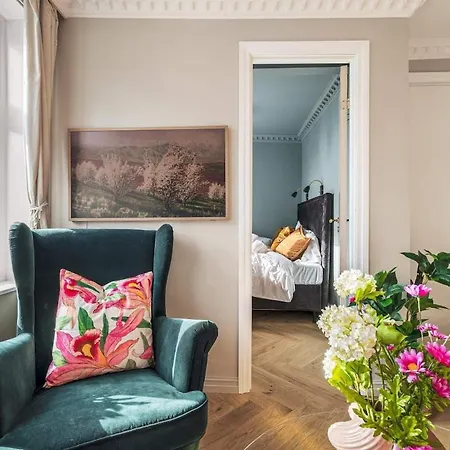 Apartment Dinbnb Homes L Bispengsgaten 500 M To Bryggen Bergen