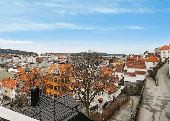 Apartment Dinbnb Homes L Bispengsgaten 500 M To Bryggen Bergen